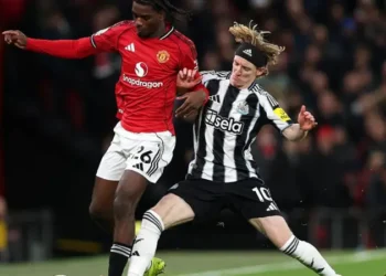 We Suffered Together’ – Amorim Adapts as Manchester United Edge Newcastle