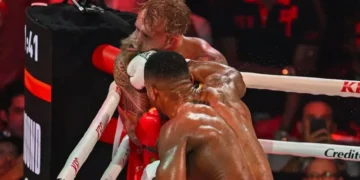 Joshua Stops Paul in Sixth Round of Miami Mismatch