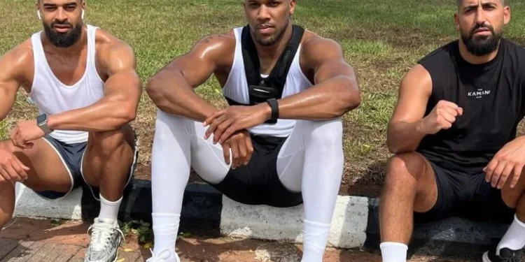 Eddie Hearn Mourns Anthony Joshua’s Friends Killed in Auto Crash