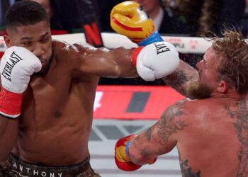 Anthony Joshua Injured in Nigeria Car Crash, Two Others Dead