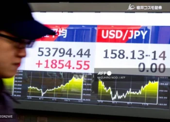 Ugandan Election: Museveni Takes Early Lead as Bobi Wine Placed Under House Arrest