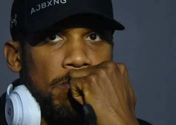 Joshua Returns to UK After Fatal Nigeria Car Crash