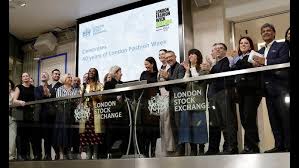 London Stock Market Breaks 10,000-Point Milestone