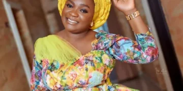 ‘Omije Ojumi’ Gospel Singer Bunmi Akinnaanu Dies at 48